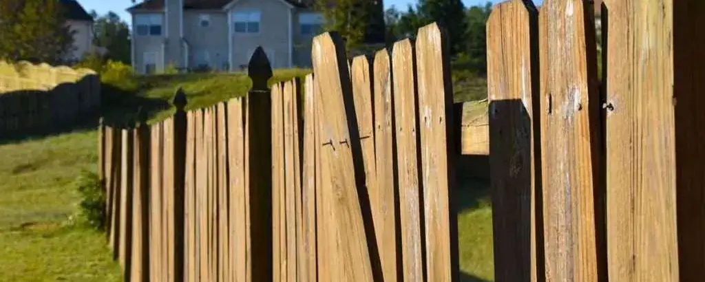 How Much Does Fence Repair Cost