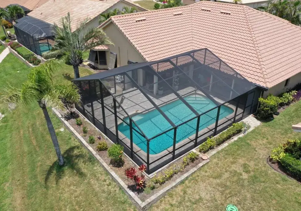 Attached Pool Cage