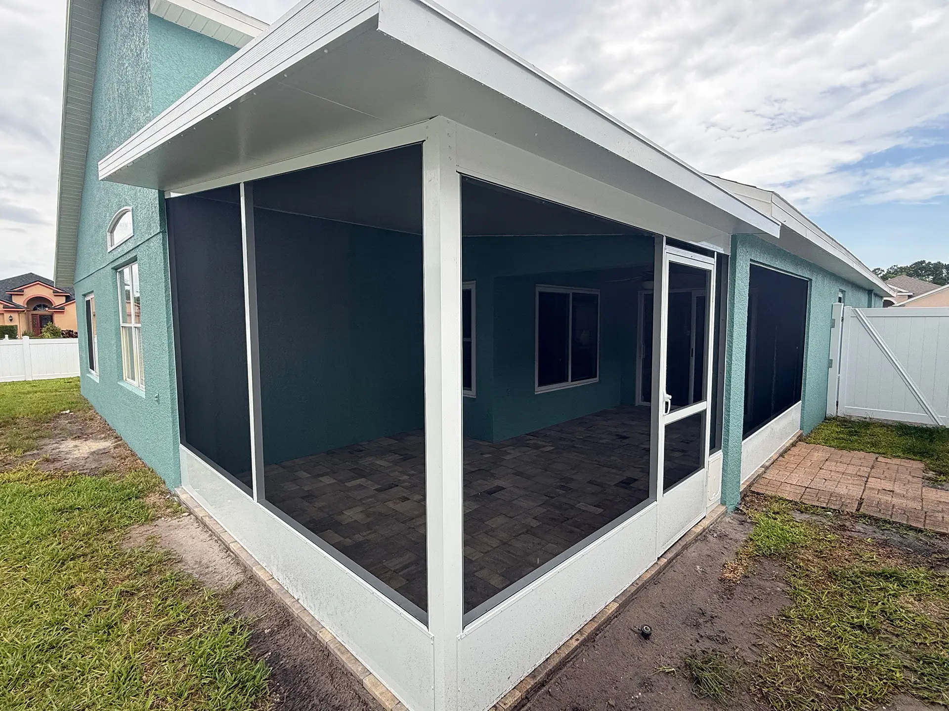 Custom Screen Room Construction with Insulated Roof 12