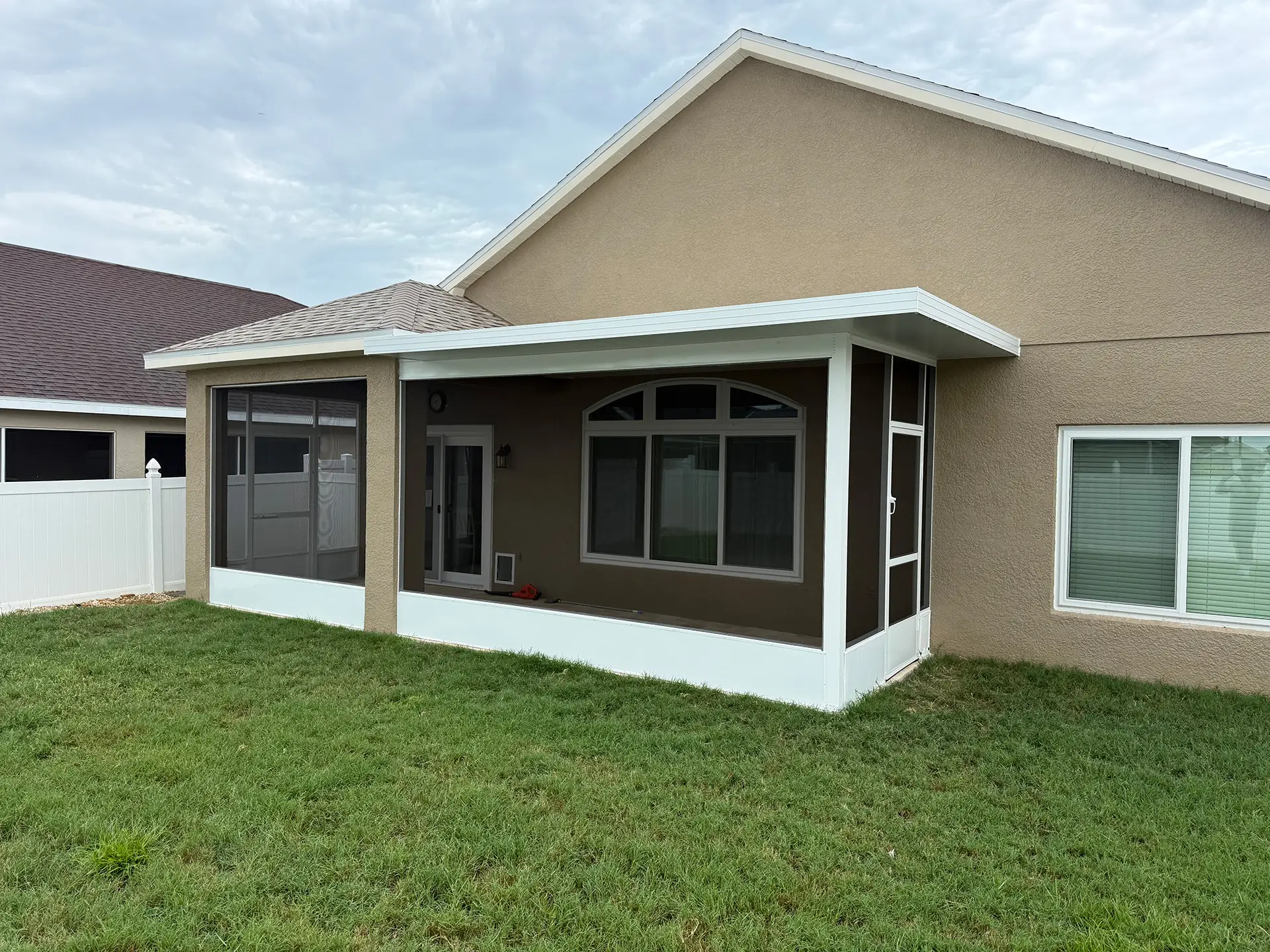 Custom Screen Room with Insulated Roof and Paver - Holiday FL 8