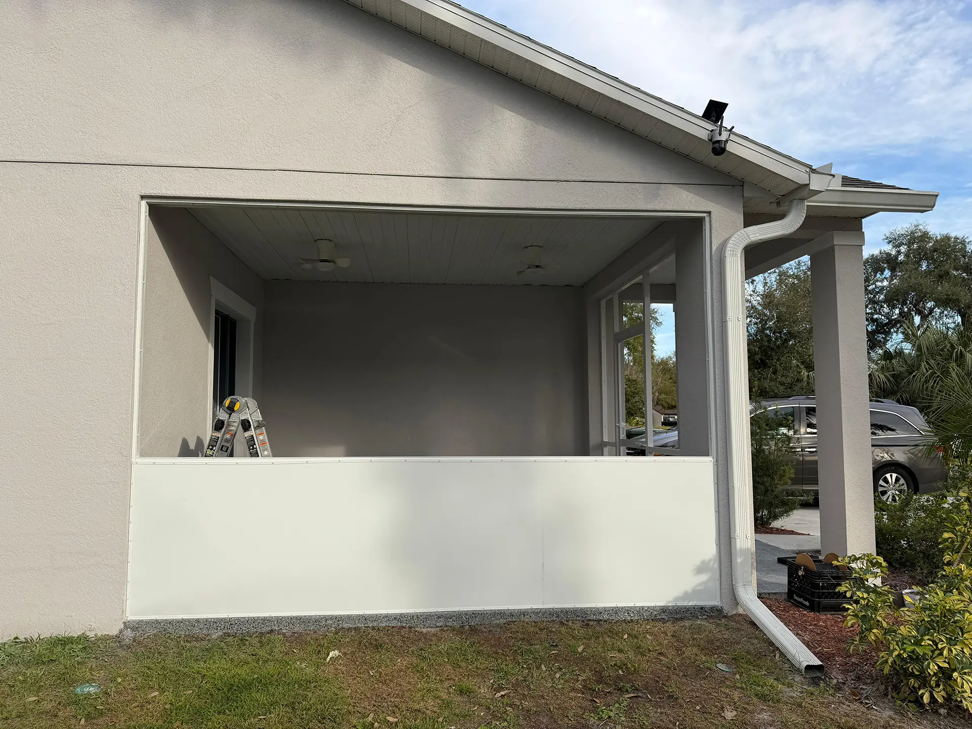 Front Entry Screen Installation in Tampa 8